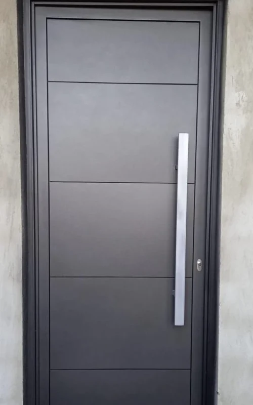 სახლის კარი 15